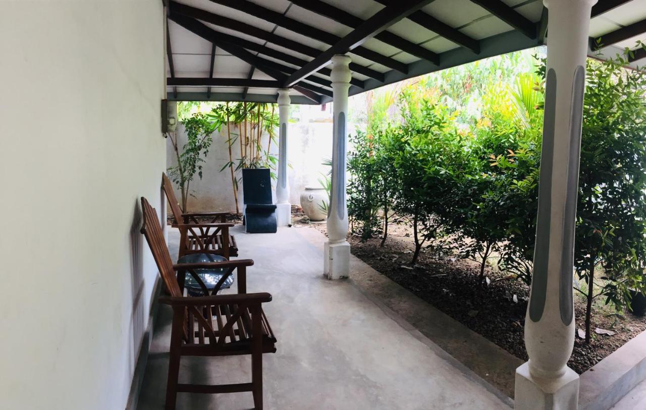 Villa Ceylon Home Unawatuna Exterior foto